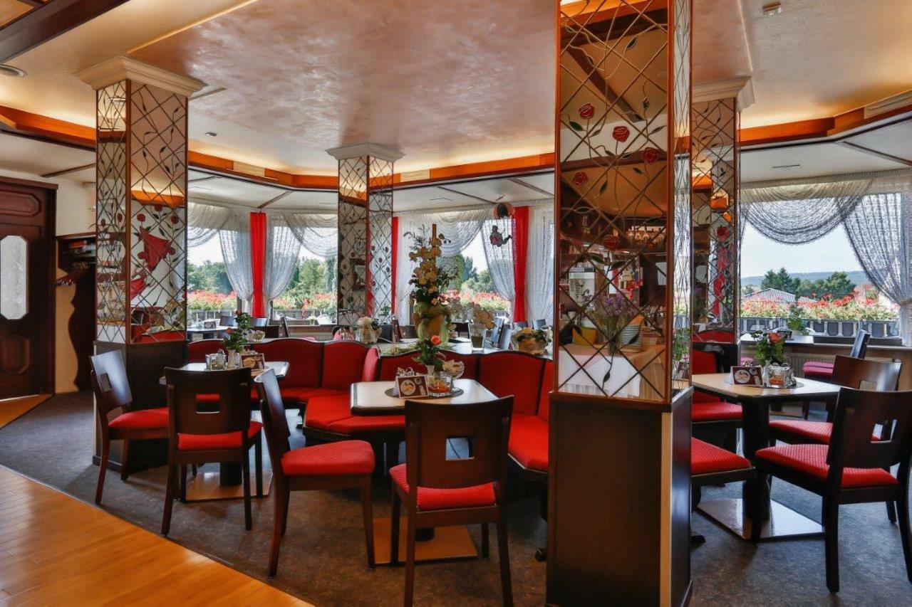 Themen Terrassen Cafe Hotel 3*